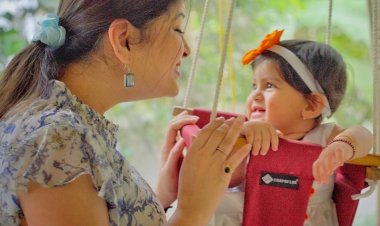 सावनी रविंद्रचं मातृदिनानिमित्त 'मॉं कोई तुझसा नहीं' गाणं प्रदर्शित