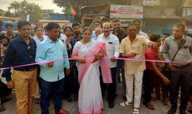 पेवर ब्लॉक वाली सुविधाजनक सड़क का विधायक मनीषा ताई चौधरी ने किया उद्घघाटन : नगरसेवक विद्यार्थी सिंह रहे उपस्थित  