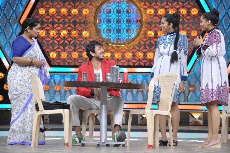 'महाराष्ट्राची हास्यजत्रा' या कार्यक्रमाच्या मंचावर शुक्रवारी येणार टीम 'Pet पुराण'....