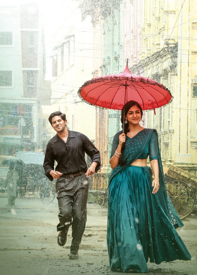 सीता रामम के नए लुक में मृणाल ठाकुर