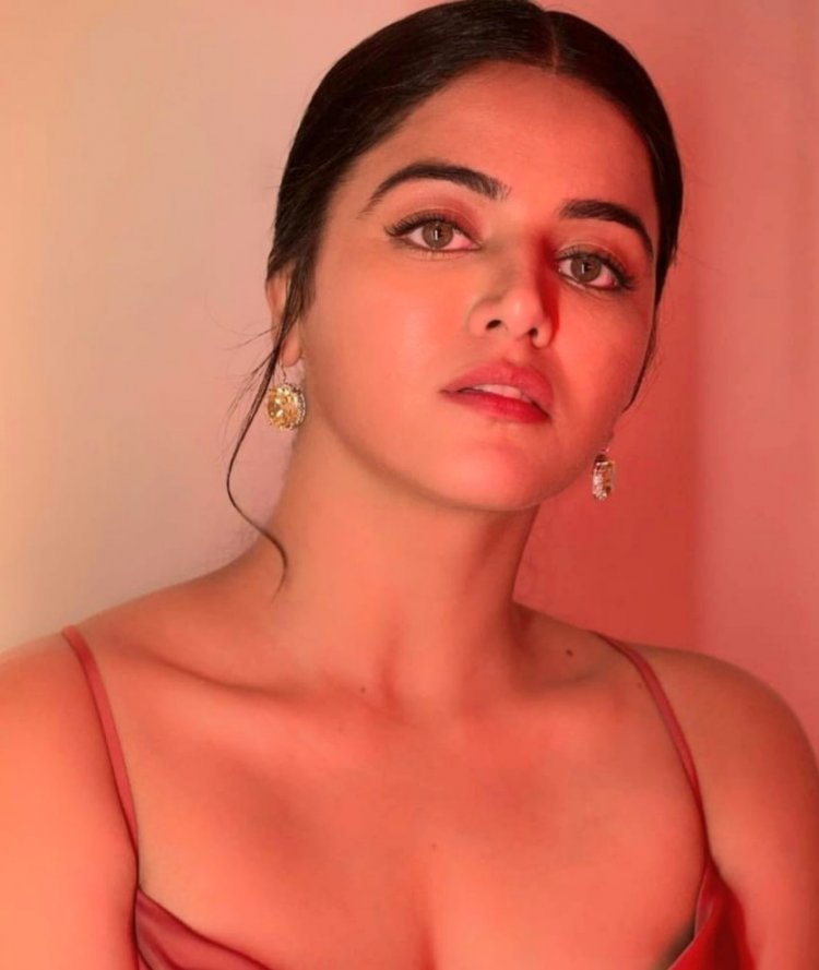 वामीका गब्बी खुद को भाग्यशाली मानती हैं कि  विशाल भारद्वाज के साथ बैक टू बैक काम करने का मौका मिला !