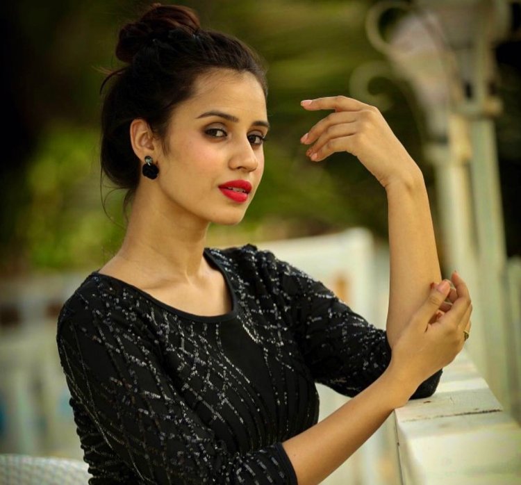 Pooja Kava speaks about her character in 'Pyaar Ka Pehla Naam Radha Mohan'