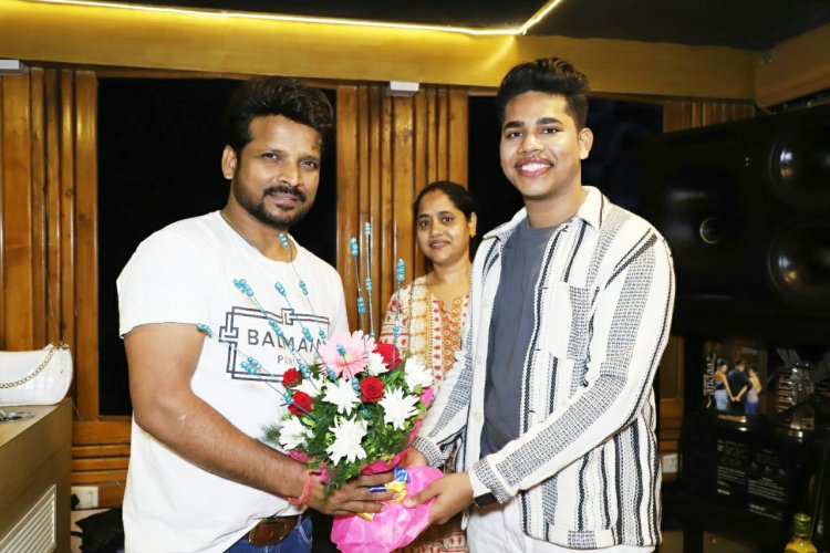 बेवफा तू न जा.... पर अभिनय करेंगे  रॉक स्टार संगीत मासूम 