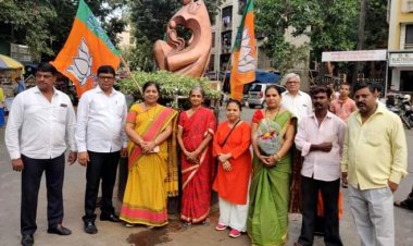 दहिसर में सुशोभीकरण किये गए " गांवदेवी चौक ' का लोकार्पण भाजपा विधायक मनीषा ताई चौधरी ने किया.....