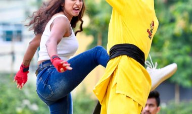 लड़की : डायरेक्टर राम गोपाल वर्मा रिलीज़ कर रहे हैं पूरे 8 मिनट का लंबा ट्रेलर ! 