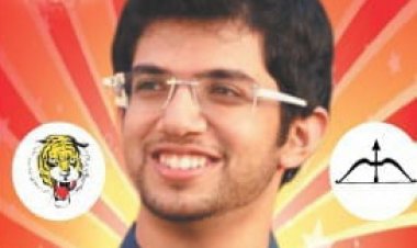 पर्यावरण मंत्री आदित्य ठाकरे के 32 वें जन्मदिन पर आकर्षण का केंद्र बना 32 फीट का शानदार बैनर !