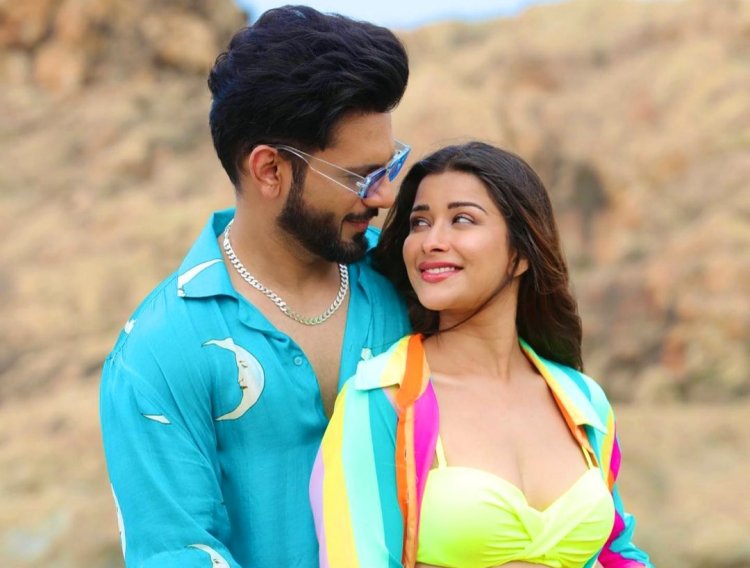Nyrraa M Banerji talks about her latest music video Naughty Balam, and sharing screen space with Rahul Vaidya  
