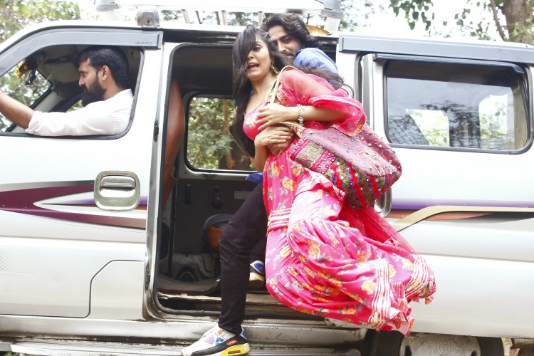 'तेरे बिन जिया जाए न' के सेट पर हुआ एक्ट्रेस अंजलि तत्रारि के साथ कुछ ऐसा !