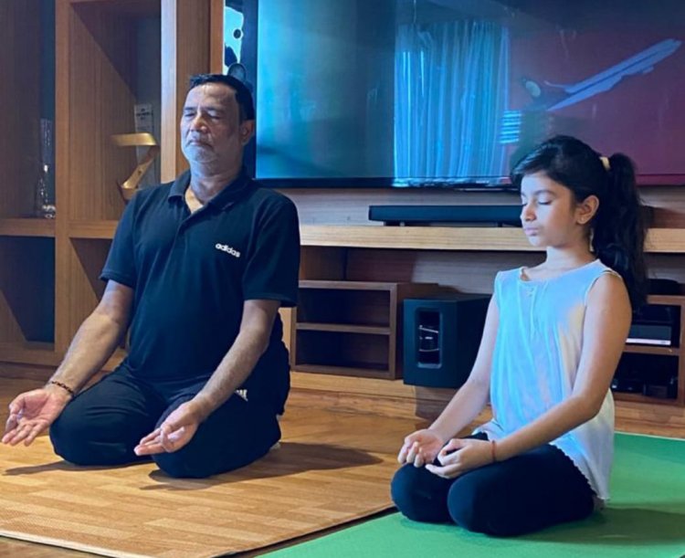 शरीर और मस्तिष्क के विकास के लिए योग आवश्यक–  कृपाशंकर सिंह