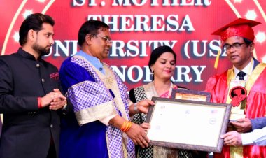 निर्देशक रंजन कुमार सिंह को मिली अमेरिका के सेंट मदर टेरेसा यूनिवर्सिटी से डॉक्टरेट की उपाधि