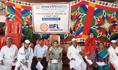 भक्तिवेदांता अस्पताल द्वारा पंढरपुर में विशाल मेडिकल कैम्प का आयोजन