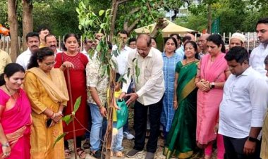लोकमान्य तिलक जयंती पर सांसद श्री गोपाल शेट्टी द्वारा पौधारोपण
