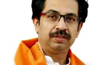 उद्धवजी ठाकरे के जन्मदिन पर पूर्वांचल विकास परिवार द्वारा महारुद्राभिषेक 