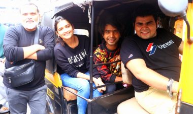 'टाइमपास ३’ टीमने धरला रिक्षाचालकांसोबत ठेका ....