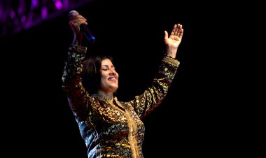 Passion - Lata, Asha aur Main is as powerful as it is personal : Madhushree