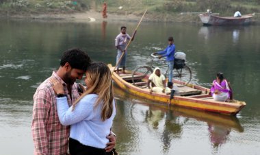 पत्नी संग रोमेंटिक पोज देते दिखे 'गुंडा' फेम एक्टर विनोद यादव 