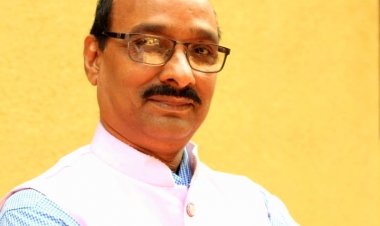 रक्षा बंधन पर्व पर सुरेश मिश्र की विशेष कविता : राखी का त्योहार मनाएं .....