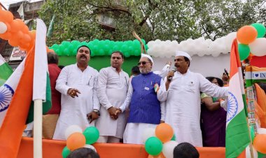 मुंबई कांग्रेस द्वारा झंडा वंदन समारोह एवम् तिरंगा यात्रा का भव्य आयोजन...