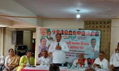 गुजराती सेल द्वारा आयोजित वरिष्ठ नागरिक कार्ड वितरण समारोह में पहुंचे सांसद श्री गोपाल शेट्टी