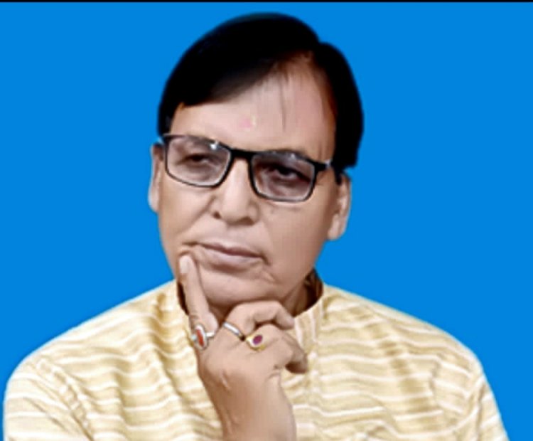 कविता : सम्मान तिरंगा है, कवि - डॉक्टर मलय तिवारी