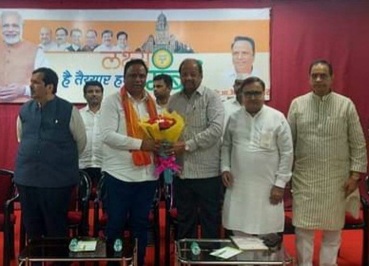 भाजपा मुंबई के नवनियुक्त अध्यक्ष श्री आशीष शेलार के भव्य सत्कार समारोह में पहुंचे सांसद श्री गोपाल शेट्टी