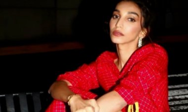 Stalking Fashion Blogger Juhi Godambe at New York Fashion Week 2022 is equal to following every global fashion trend