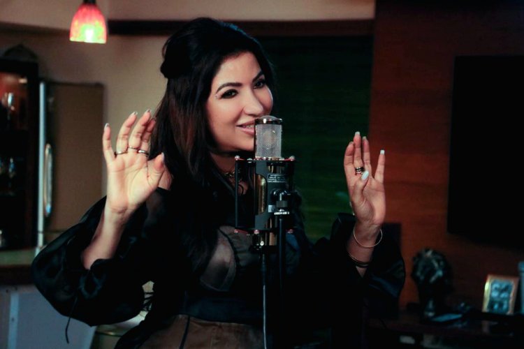 Jeanne Merchant's magical voice has got us hooked to her latest track "Magic".  Listening to it on loop or humming it 24*7. Now streaming on Salim Sulaiman’s YouTube channel . Presented by Merchant Records and Go Daddy India 