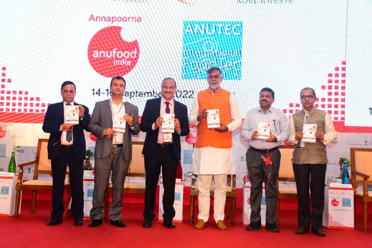 भारत खाद्य प्रसंस्करण क्षेत्र में वैश्विक बाजारों में योगदान कर सकता है : श्री प्रहलाद एस पटेल, राज्य मंत्री