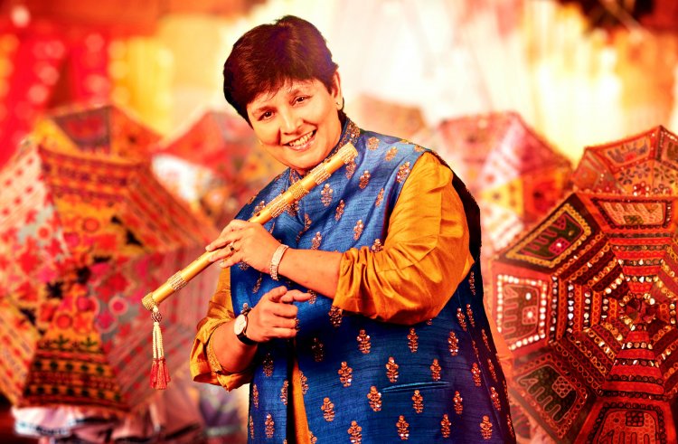 This Navratri Falguni Pathak brings you 'Vasaladi'