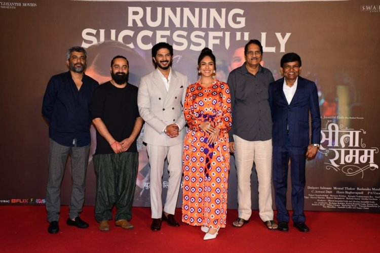 Mrunal Thakur and Dulquer Salmaan express gratitude on the success of Sita Ramam 