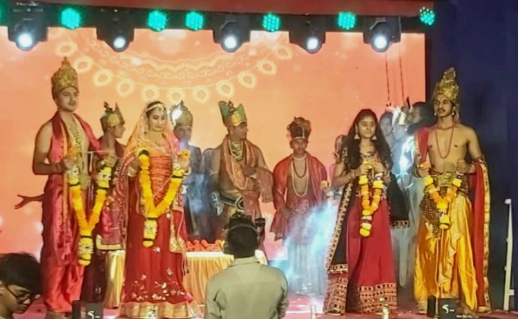 मरीना कल्चरल परिवार द्वारा मालाड में रामलीला का भव्य आयोजन हुआ