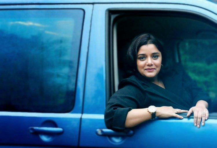 क्षिती जोग साकारणार जीगरवाली बाई , ‘सनी’च्या निमित्ताने क्षिती-ललित पुन्हा एकत्र !