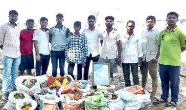 बजरंग दल के युवकों ने की छठ पूजा के उपरांत कलवा के दो तालाबों की सफाई