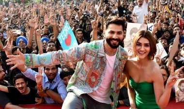 Fans go gaga as Varun and Kriti rock the country in massive promotion tour