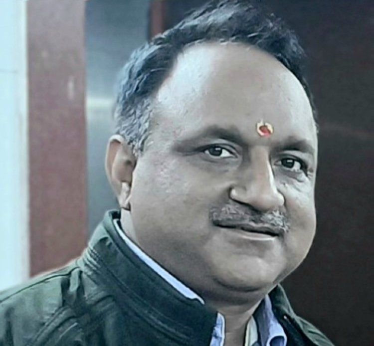 कविता  : मनिहारिन 