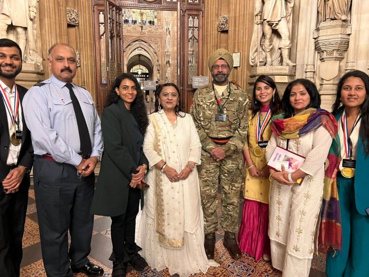 लोढ़ा फाउंडेशन द्वारा सात विभूतियों को दिया गया अवार्ड