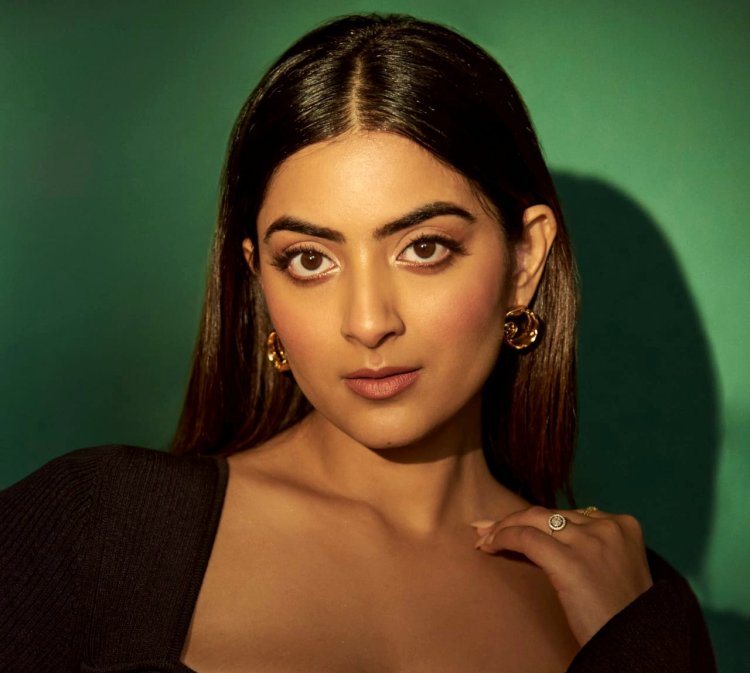 Zayn Marie Khan is All Set for Monica O My Darling....