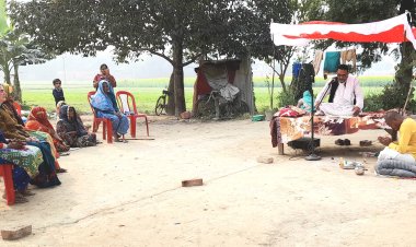 दिवंगत समाजसेवी कृष्णचंद्र उर्फ कप्तान पांडे को श्रद्धांजलि देने पहुंचीं पूर्व विधायक श्रद्धा यादव