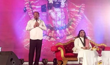 कथाकार देवकीनंदन ठाकुर जी महाराज की कथा में पहुंचे सांसद श्री गोपाल शेट्टी  