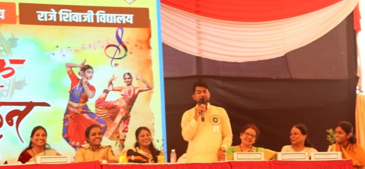 राजे शिवाजी प्राथमिक विद्यालय का वार्षिक स्नेह सम्मेलन संपन्न