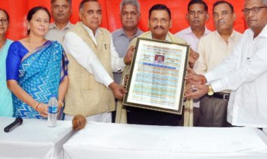 ज्ञानोदय विद्या मंदिर के शिक्षक श्यामदेव यादव का सेवानिवृत्ति सम्मान समारोह संपन्न