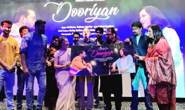 DOORIYAN  हरीहरन आणि साधना जेजुरीकरांची 'दूरीयां...' गझल रसिकांच्या भेटीला ...