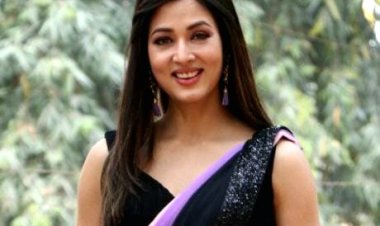 &TV के सितारों ने इंटरनेशनल डे ऑफ़ हैप्पीनेस पर दर्शकों से कहा "हंसते रहिए और मुस्कुराते रहिए" !