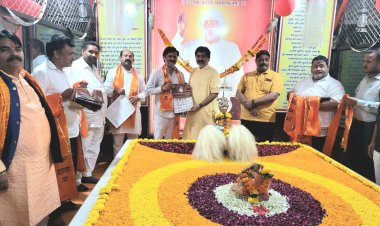 येउर स्थित स्वानंद बाबा आश्रम में श्री राम जन्मोत्सव का कार्यक्रम संपन्न