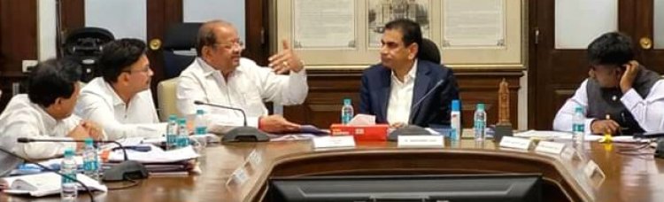 मालाड सहित उत्तर मुंबई की विभिन्न समस्याओं के निवारण के लिए सांसद गोपाल शेट्टी का यलगार