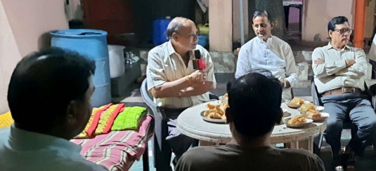 होली के अवसर पर दहिसर में काव्यगोष्ठी का अनूठा आयोजन