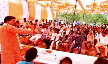 JAUNPUR में एएनएम सेंटर के निर्माण हेतु विधायक रमेशचंद्र मिश्र ने कई गावों में किया भूमिपूजन