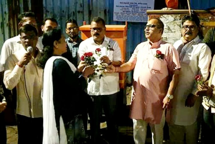 पूर्व नगरसेवक कमलेश यादव ने कामराज मार्ग पर नई स्ट्रीट लाइटों का किया लोकार्पण...