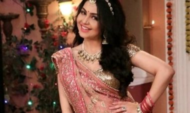 &TV की अभिनेत्रियों का साड़ी प्रेम : फैशन को दे रहा है एक नई परिभाषा