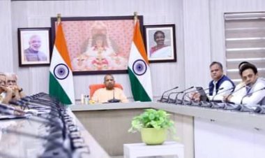 मुख्यमंत्री योगी आदित्यनाथ ने बैठक कर आकांक्षात्मक विकास खंडों की वार्षिक प्रगति की समीक्षा की